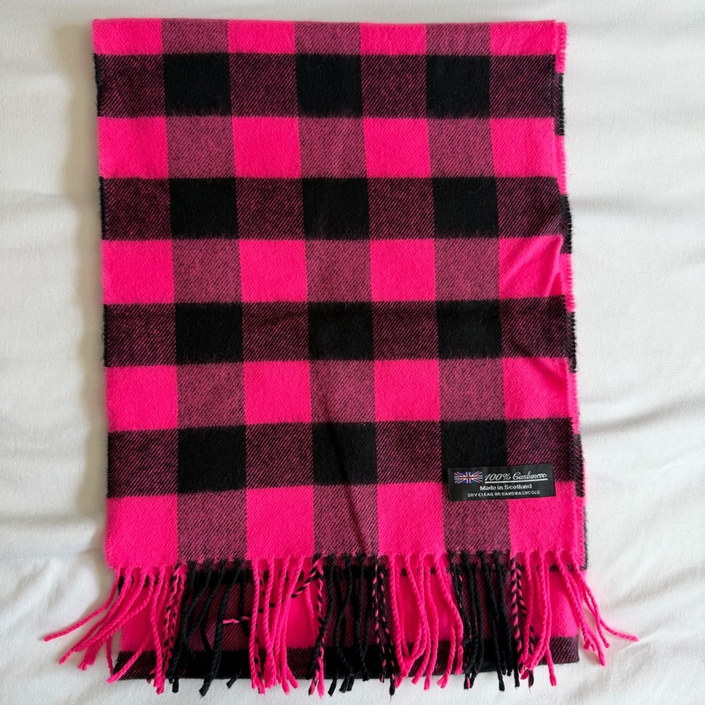 Scotland Made 100% Cashmere Pink Black Buffalo Check Plaid Scarf